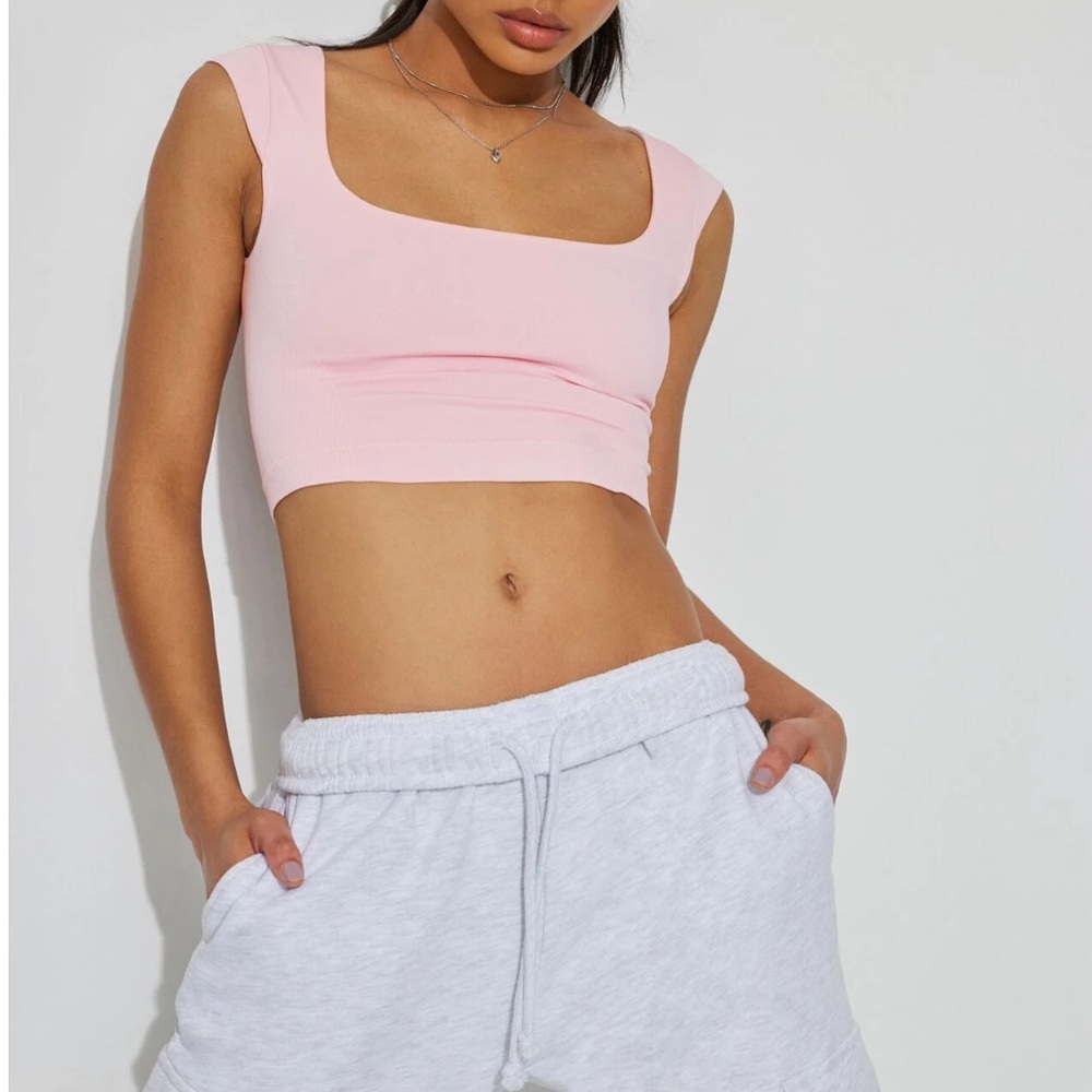 Garage Square Neck Seamless Tee - Chalk Pink